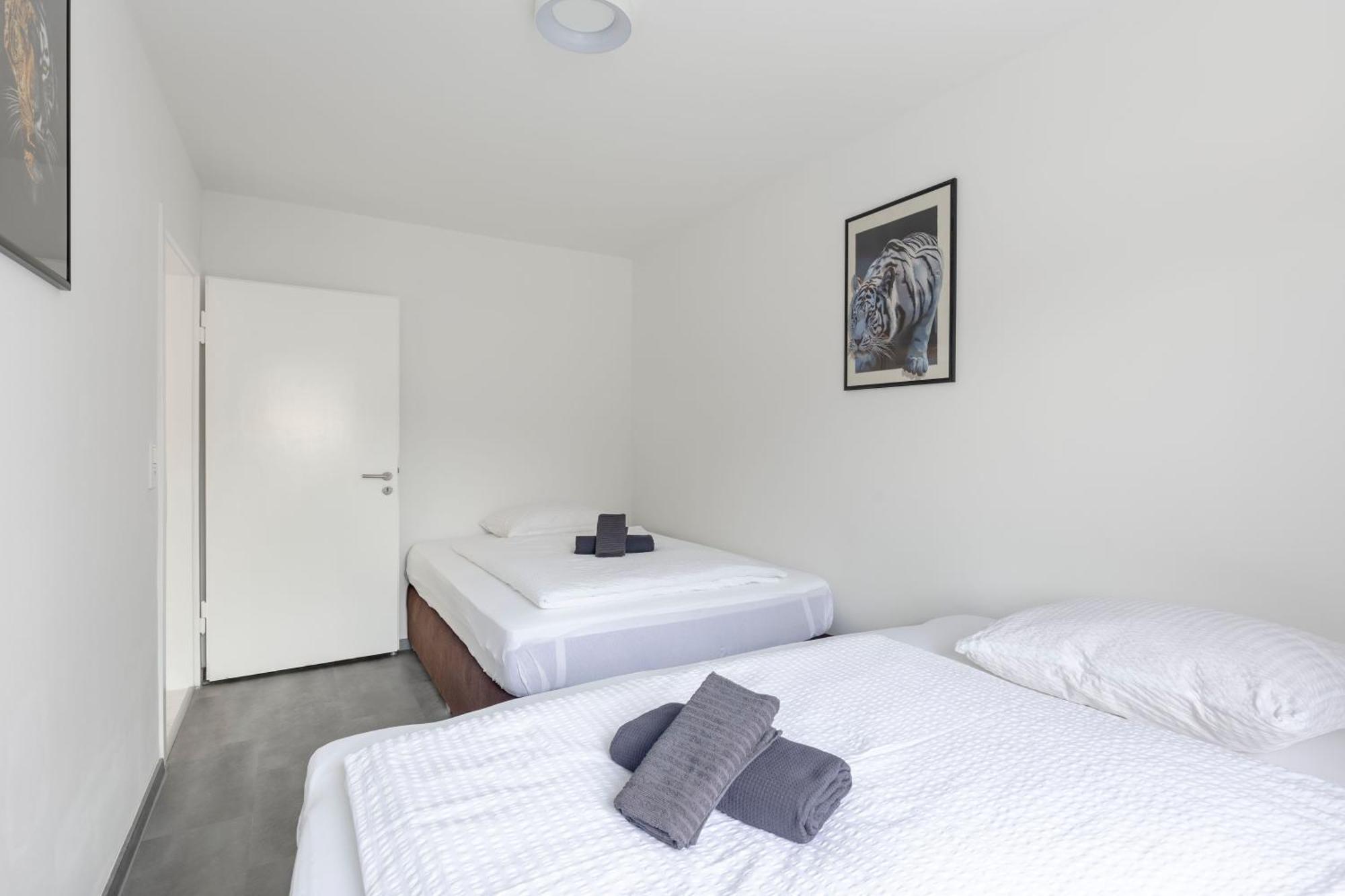 44 Apartments - Modern, Gemuetlich, Wlan, Balkon, Stellplatz Wuppertal Eksteriør billede